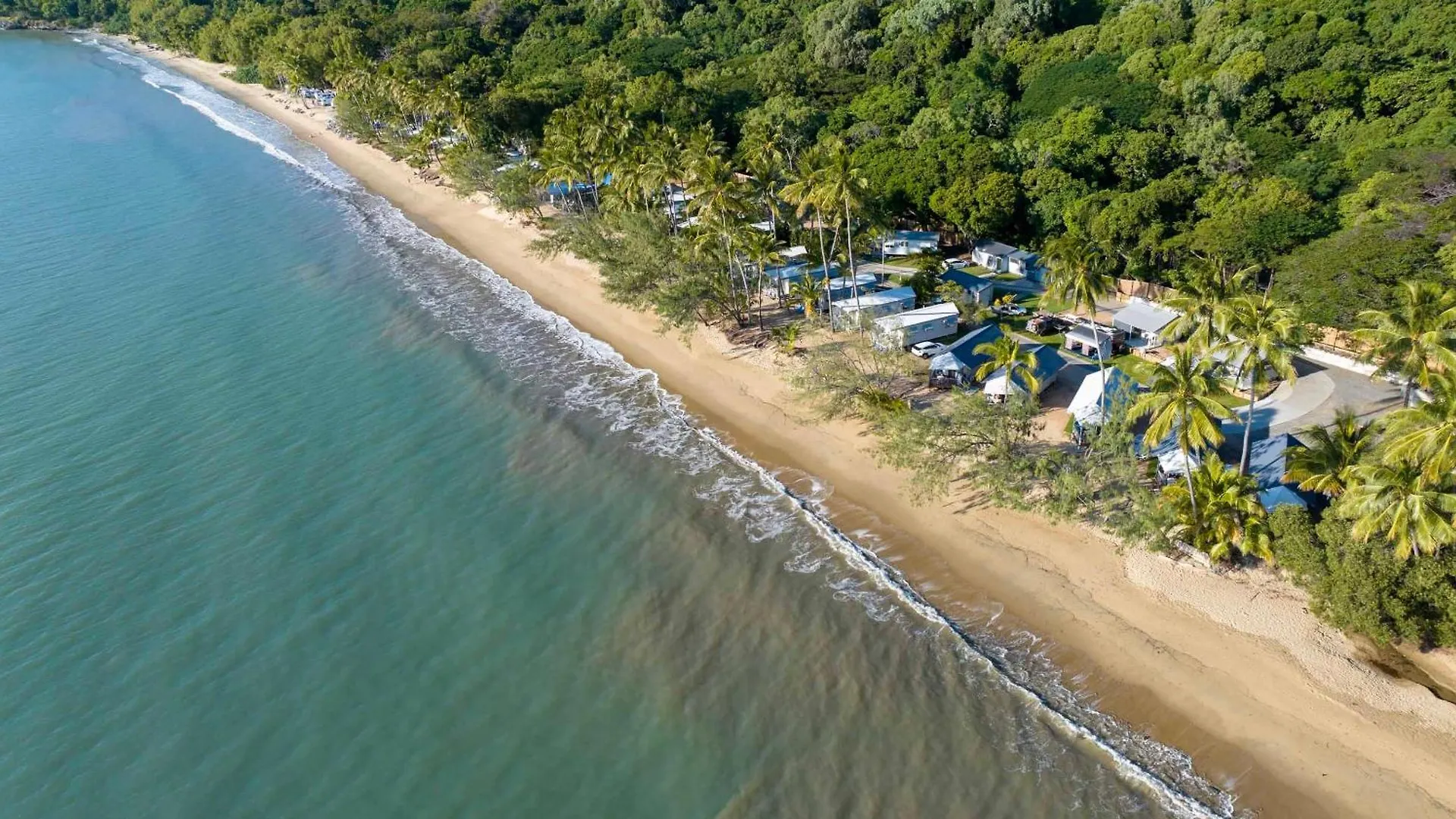 4 Family Hotels Near Cairns Night Zoo Worth Booking