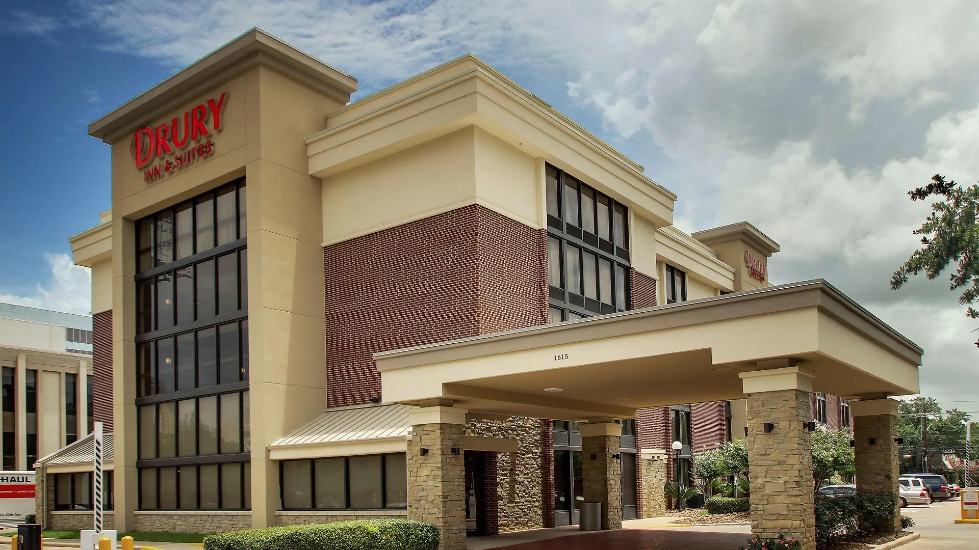 5 Top-Rated 3-Star Hotels in Houston's Galleria - Uptown