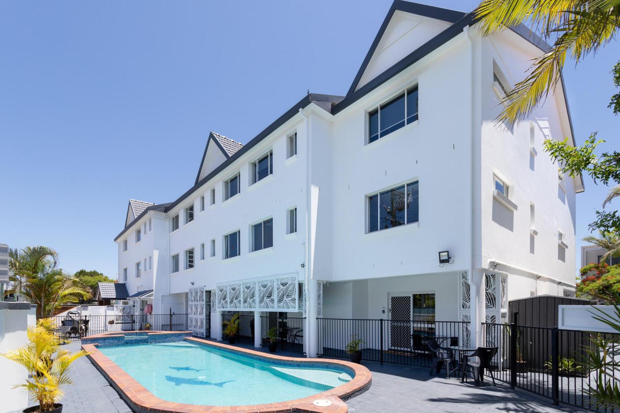 15 Smart Central Hotels Near Pacific Fair Worth Booking